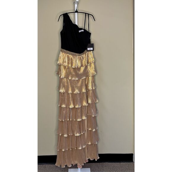 Mac Duggal NWT One Shoulder Layered Metallic Ruffle Gown in Black Gold Size 8 - Picture 4 of 8